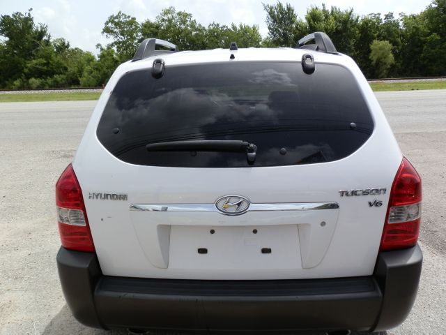 Hyundai Tucson 2005 photo 4