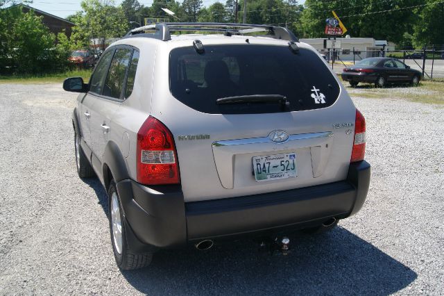 Hyundai Tucson 2005 photo 1