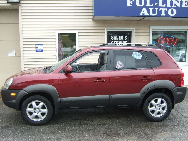 Hyundai Tucson 2002 Saturn SUV