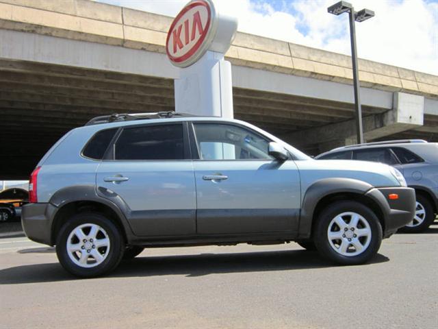 Hyundai Tucson 2005 photo 1