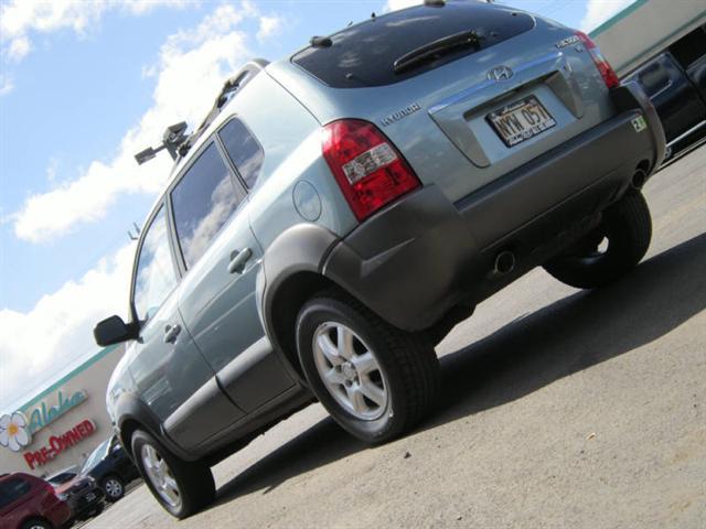 Hyundai Tucson 2005 photo 4