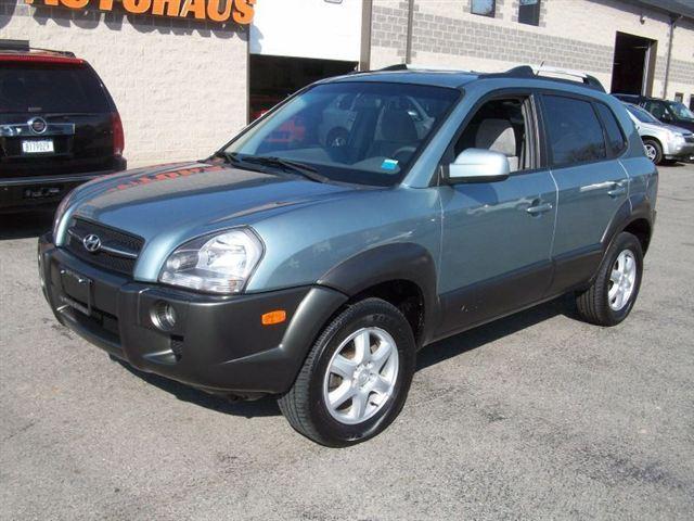Hyundai Tucson 2005 photo 2