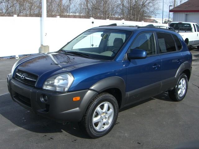 Hyundai Tucson 2005 photo 1
