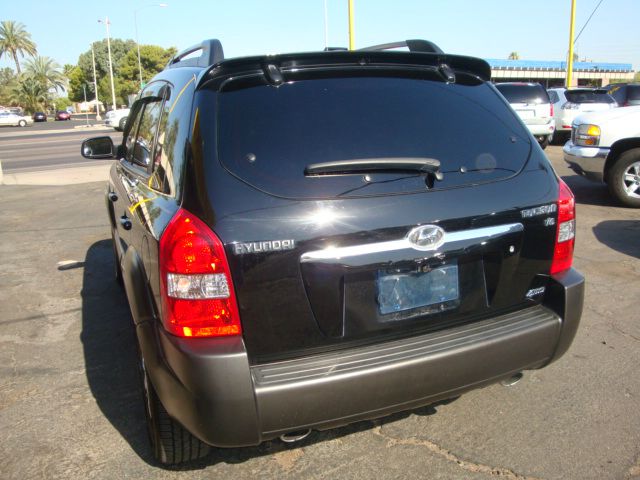Hyundai Tucson 2005 photo 1