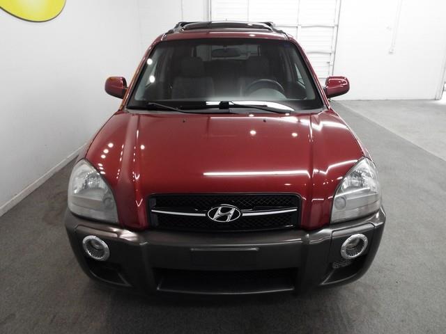 Hyundai Tucson 2005 photo 2