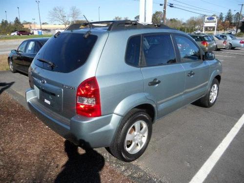 Hyundai Tucson S Sedan Other
