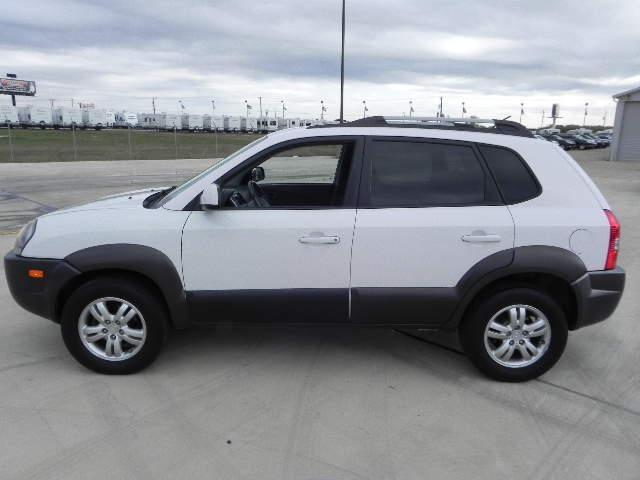 Hyundai Tucson 2006 photo 1