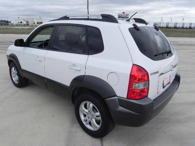 Hyundai Tucson 2006 photo 2
