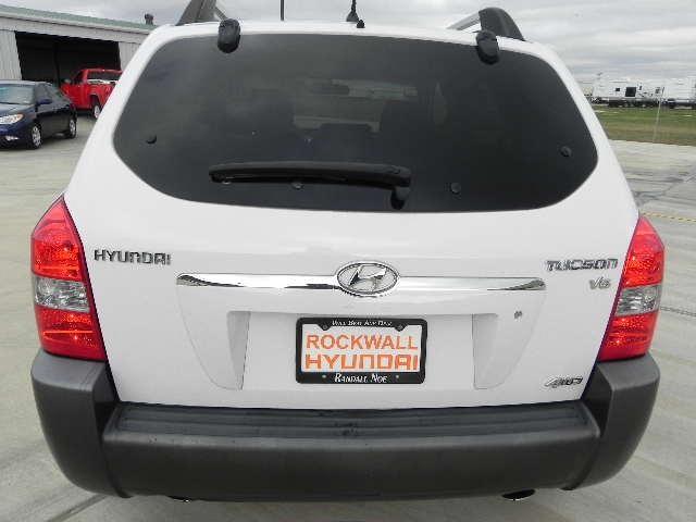 Hyundai Tucson 2006 photo 3