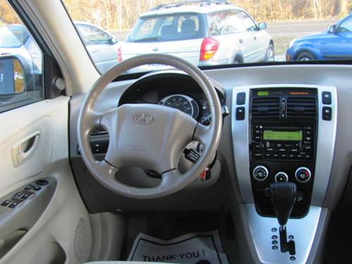 Hyundai Tucson 2006 photo 1