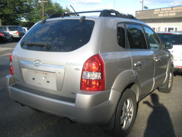 Hyundai Tucson 2006 photo 3