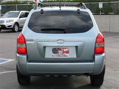 Hyundai Tucson 2006 photo 2