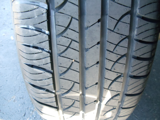 Hyundai Tucson 2008 photo 2