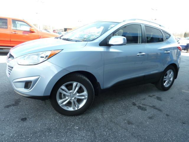 Hyundai Tucson 2011 photo 1