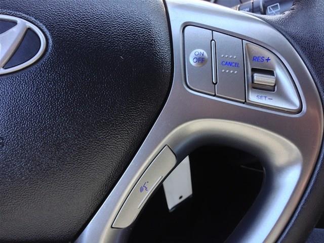 Hyundai Tucson 2011 photo 22