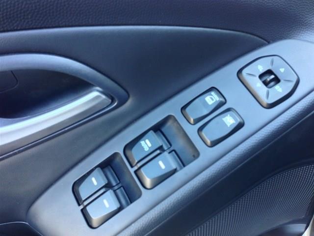 Hyundai Tucson 2011 photo 33