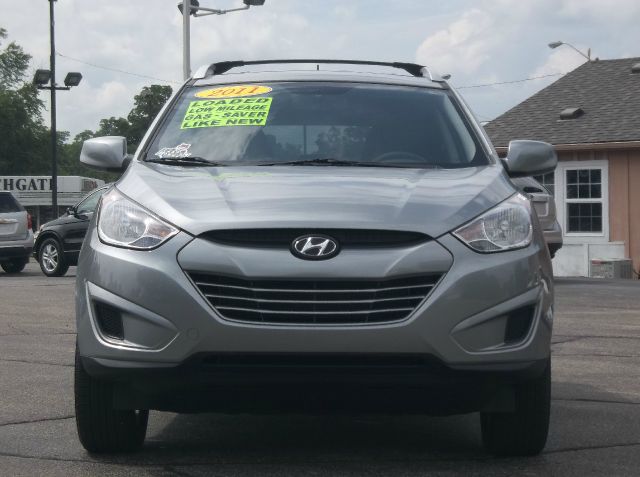 Hyundai Tucson 2011 photo 1