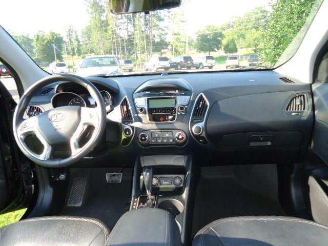 Hyundai Tucson 2011 photo 4