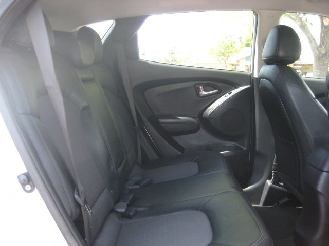 Hyundai Tucson 2011 photo 13