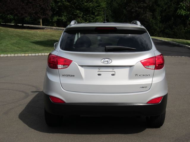 Hyundai Tucson 2012 photo 3