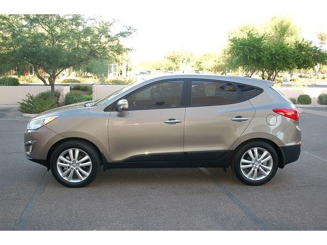Hyundai Tucson 2012 photo 2