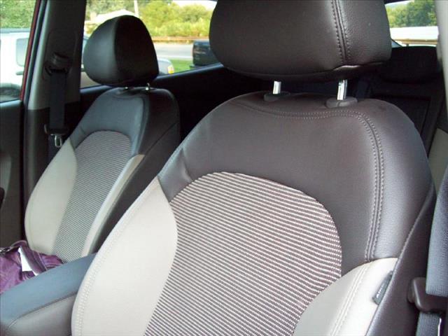 Hyundai Tucson Luxury Performance 3.6L V6 /Pre Certified SUV