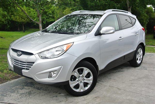 Hyundai Tucson Ci SUV