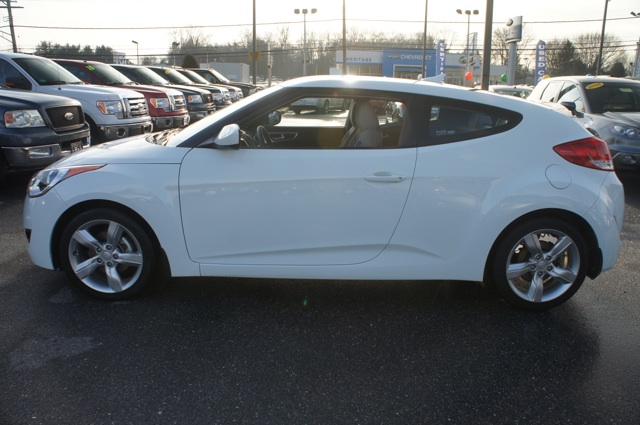 Hyundai Veloster 2012 photo 3
