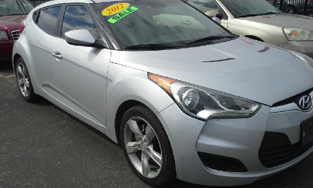 Hyundai Veloster 2012 photo 2