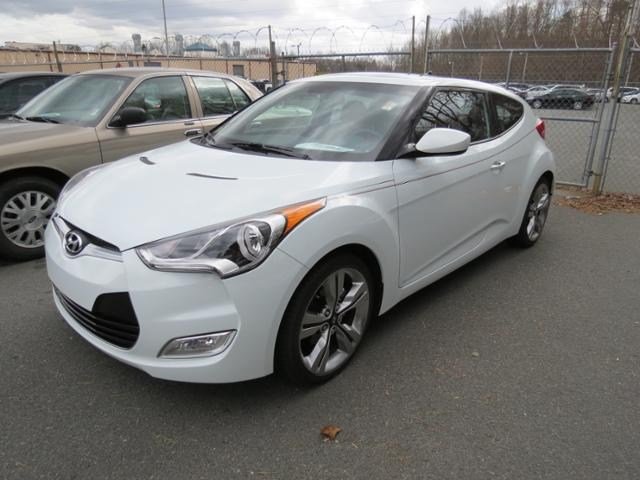 Hyundai Veloster Base Unspecified