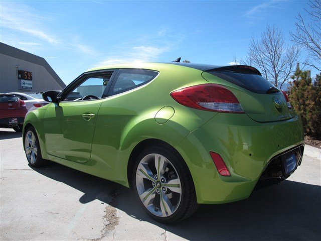 Hyundai Veloster 2012 photo 2