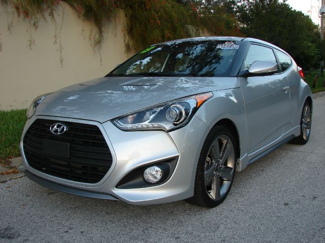 Hyundai Veloster Series 4 Hatchback