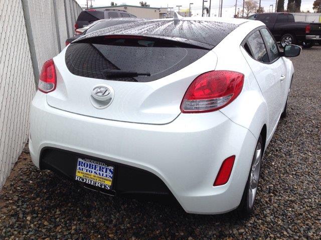 Hyundai Veloster 2013 photo 1