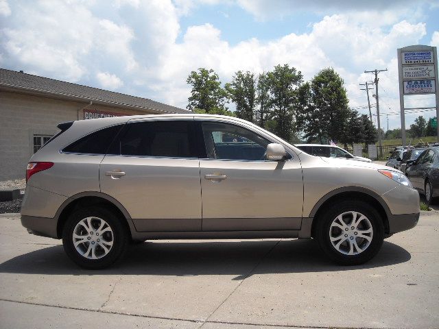 Hyundai Veracruz Quattro SUV