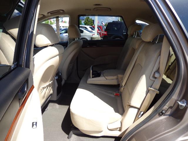 Hyundai Veracruz 2011 photo 2