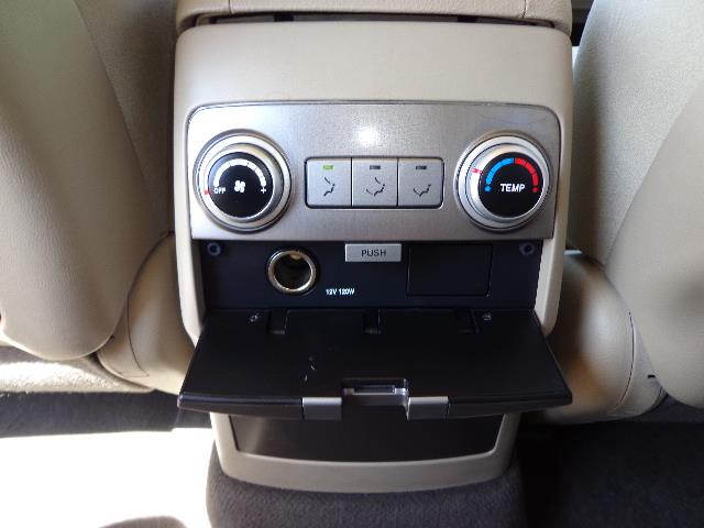 Hyundai Veracruz 2011 photo 25