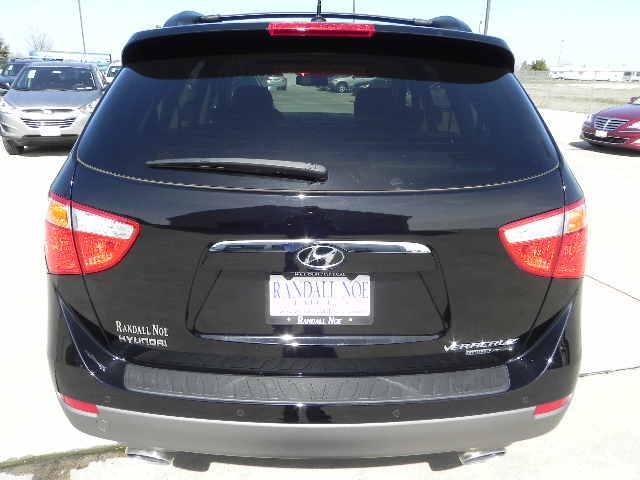 Hyundai Veracruz 2011 photo 3