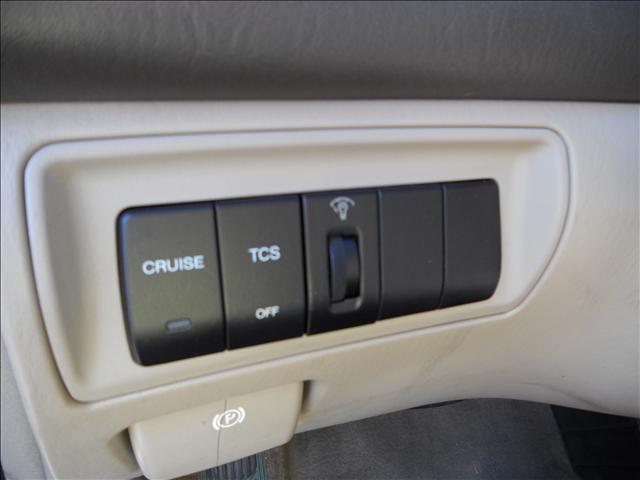 Hyundai XG300 2001 photo 2