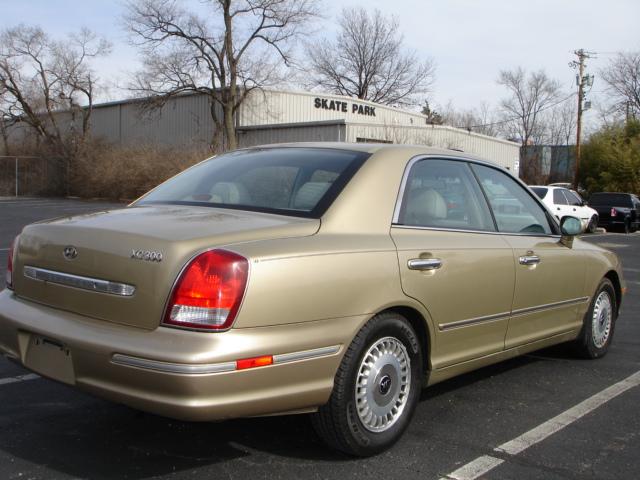 Hyundai XG300 2001 photo 4