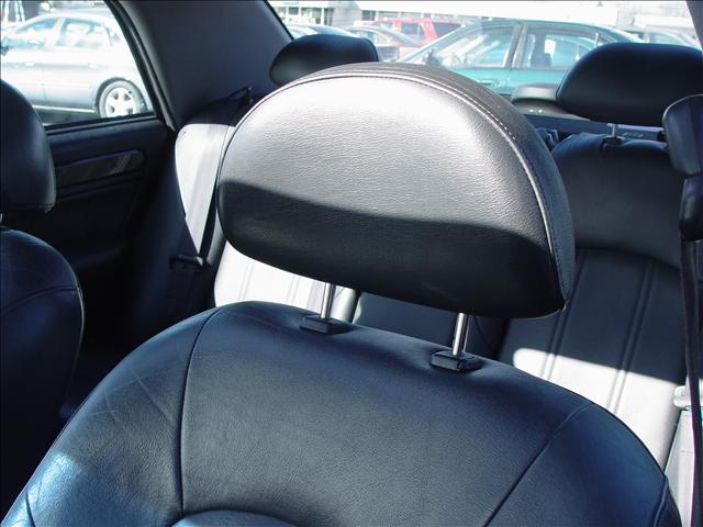 Hyundai XG300 2001 photo 4