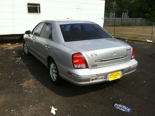 Hyundai XG350 2002 photo 1