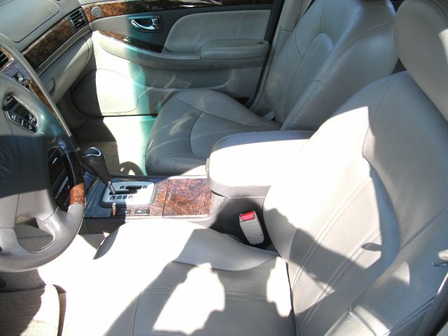 Hyundai XG350 2002 photo 4