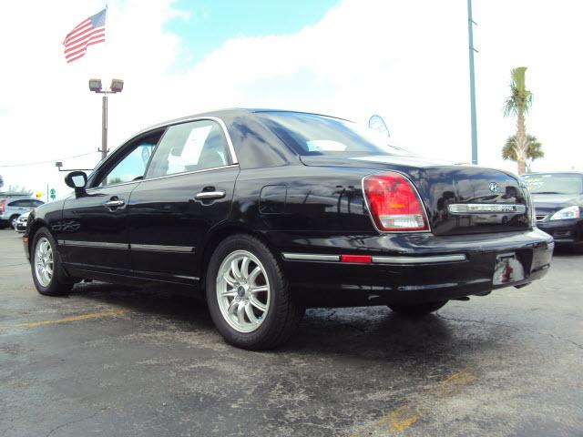 Hyundai XG350 2002 photo 2