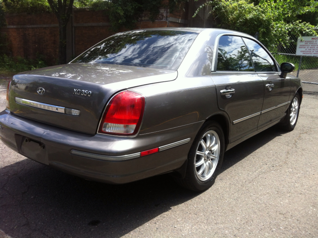 Hyundai XG350 2002 photo 2