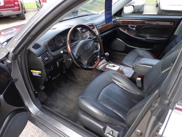 Hyundai XG350 2003 photo 21