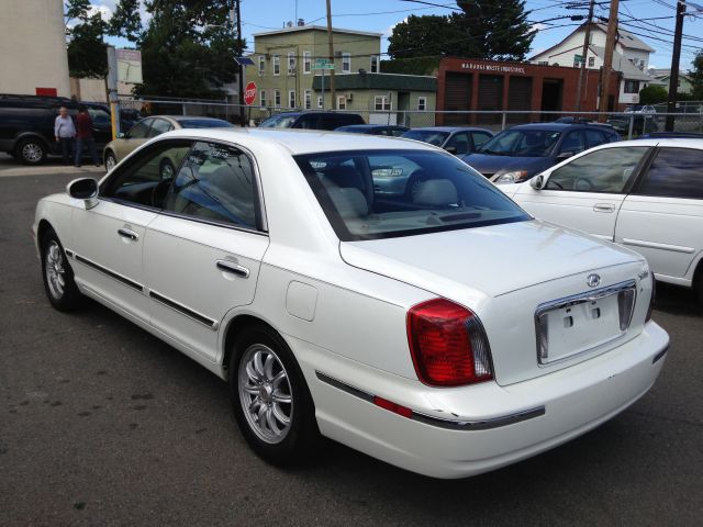 Hyundai XG350 4dr S V6 Manual 4WD Sedan