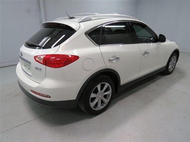 Infiniti EX35 1500 4X4 CREW CAB SLT SUV