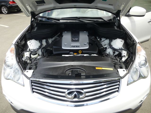 Infiniti EX35 2008 photo 24