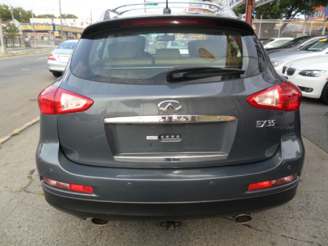 Infiniti EX35 2008 photo 2