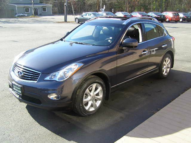 Infiniti EX35 2010 photo 2